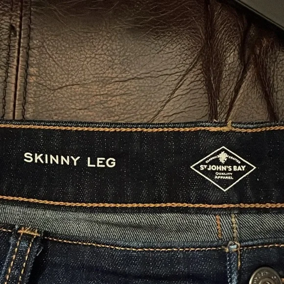 St. John’s Bay Skinny Leg Blue Jeans - Size 16 - Picture 6 of 7